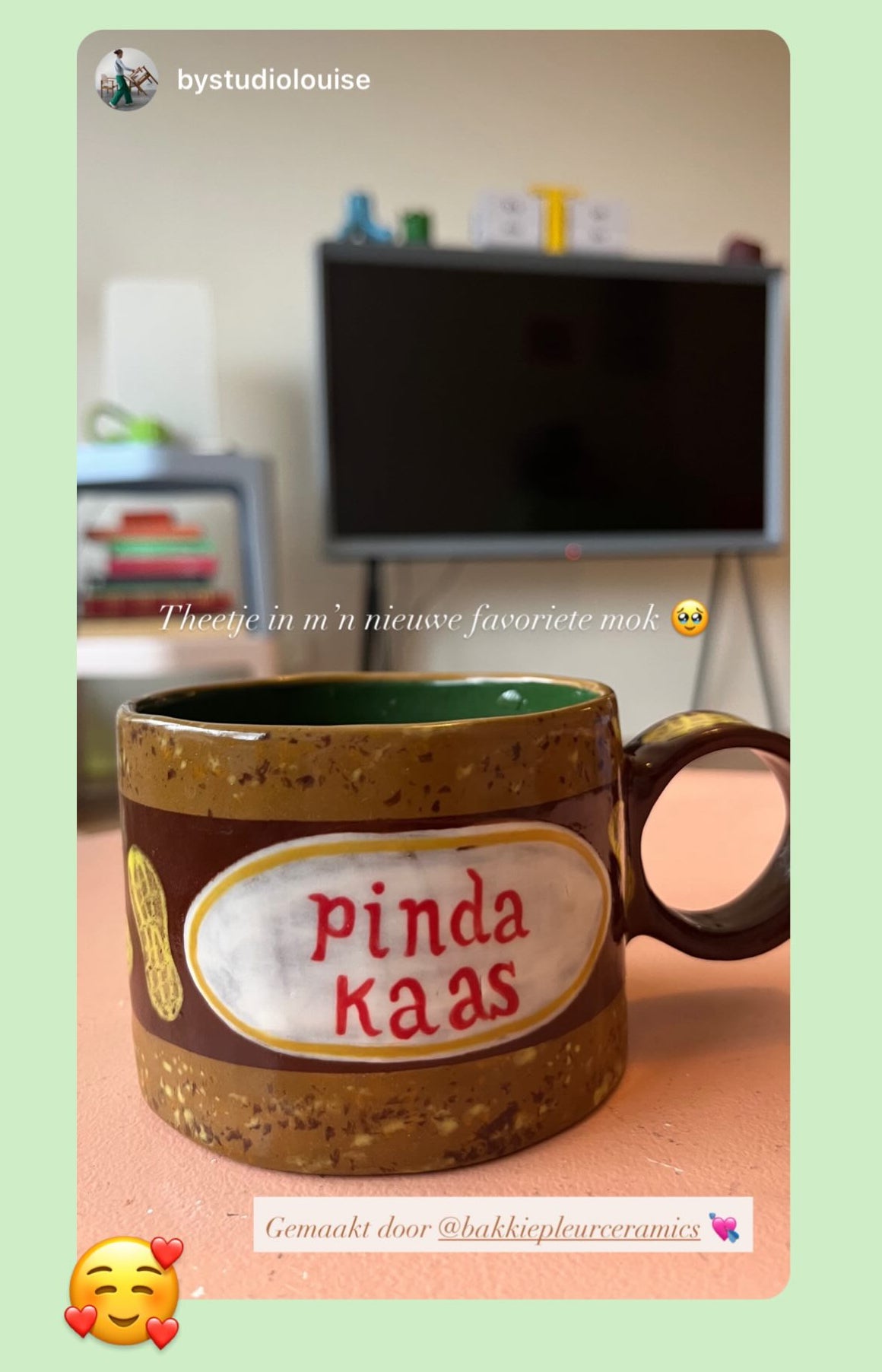 Pre-order: Pindakaas mug