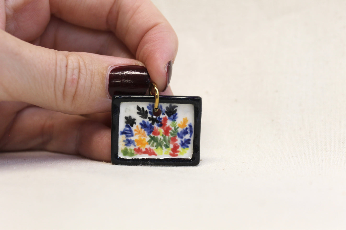 'La Gerbe' (Matisse) Painting Charm 🖼️