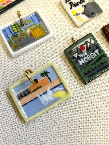 'A Bigger Splash' (Hockney) Painting Charm 🖼️