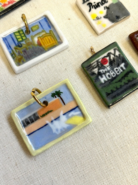 'A Bigger Splash' (Hockney) Painting Charm 🖼️