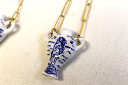 amphora vase necklace 🏺