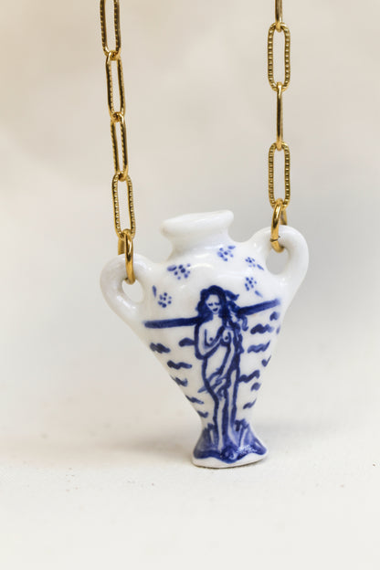 amphora vase necklace 🏺