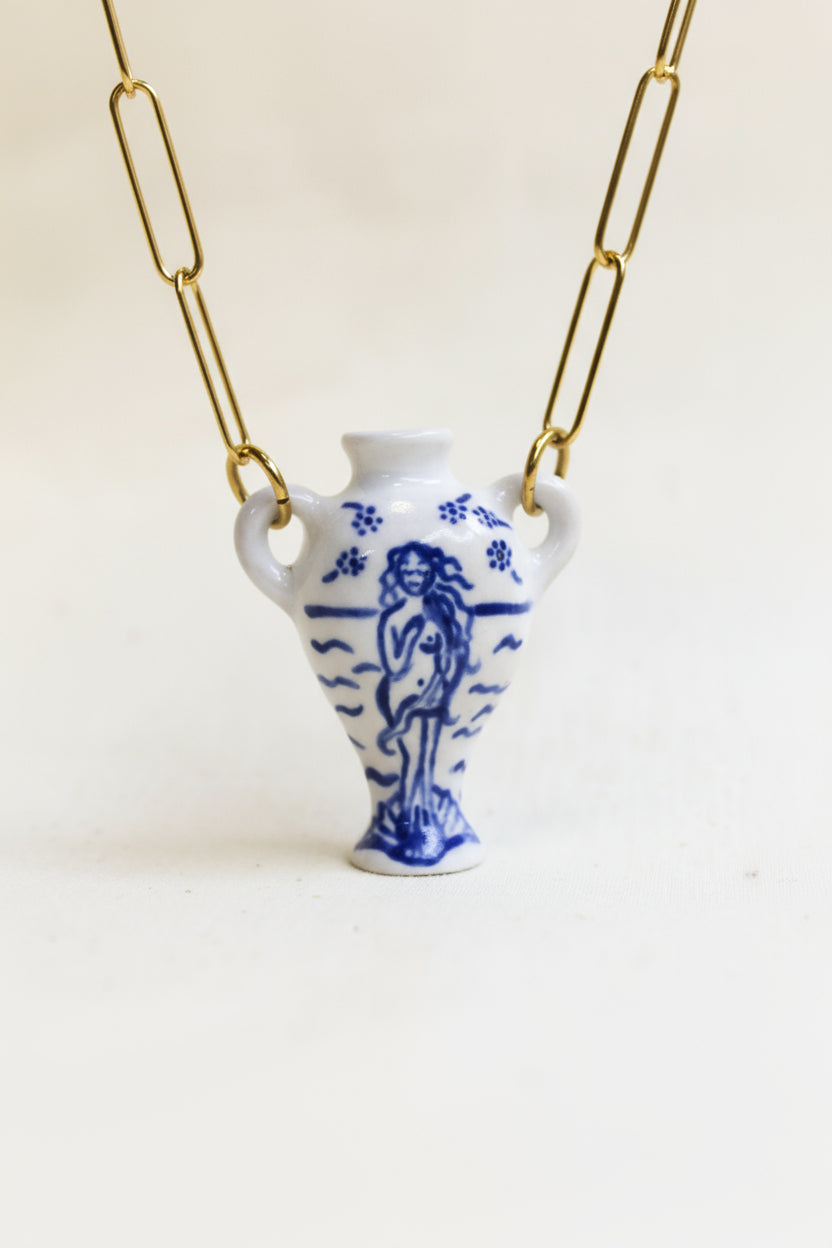 amphora vase necklace 🏺
